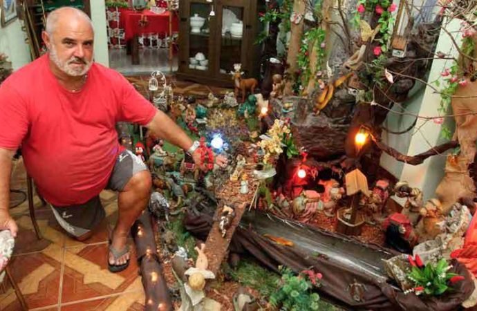 Luzienses se entregam à arte de preservar a tradição de montar presépios em casa