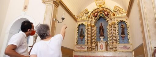 Após dois anos de trabalho delicado, o altar do asilo São Jerônimo foi restaurado